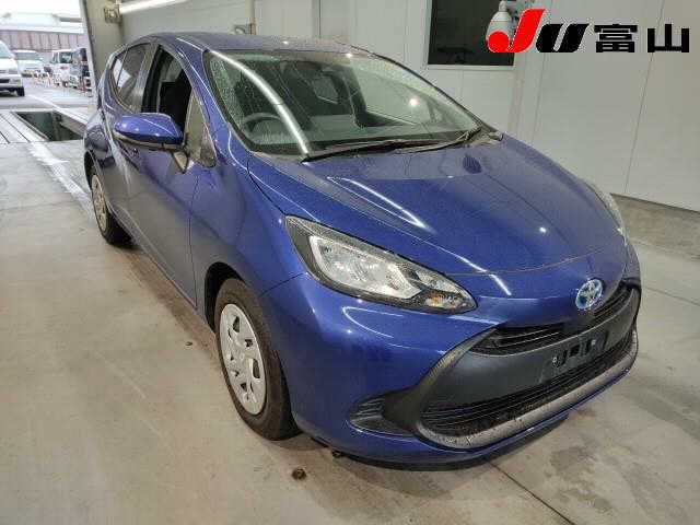 TOYOTA Aqua 2023 Blue AT High-grade auction cars Japan
