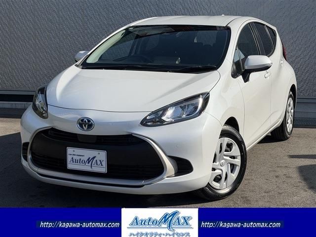 TOYOTA Aqua 2024 Pearl AT Japan auto auction access